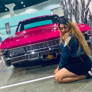 Meet your Posher, Reyna